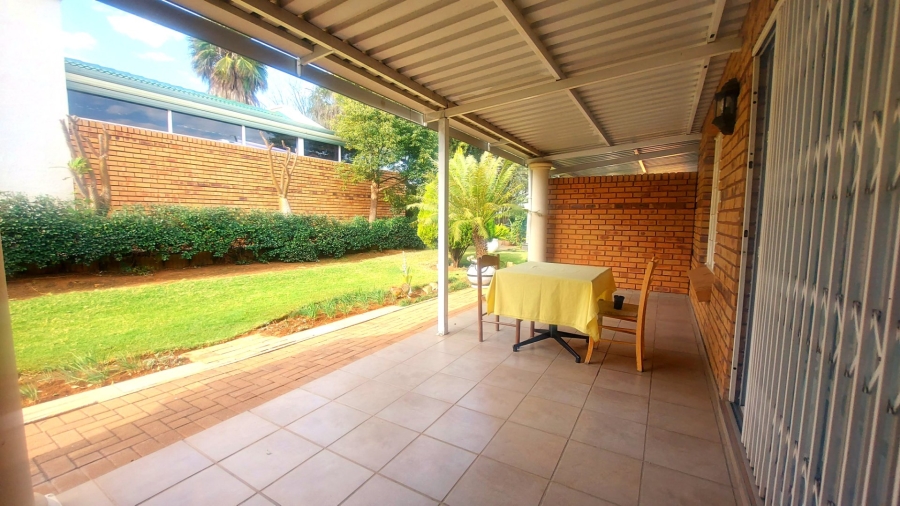 2 Bedroom Property for Sale in Schoemansville North West